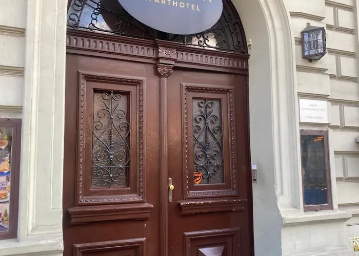 Queen Bee Apartments Krakow Old Town